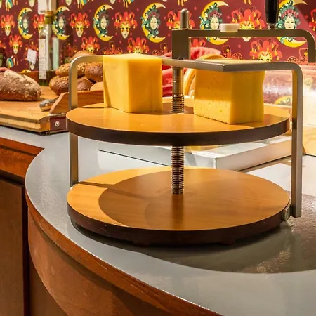 Teaterhotellet Otel